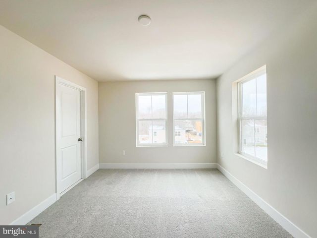 5503 ABERDEEN PL, White Plains, MD 20695