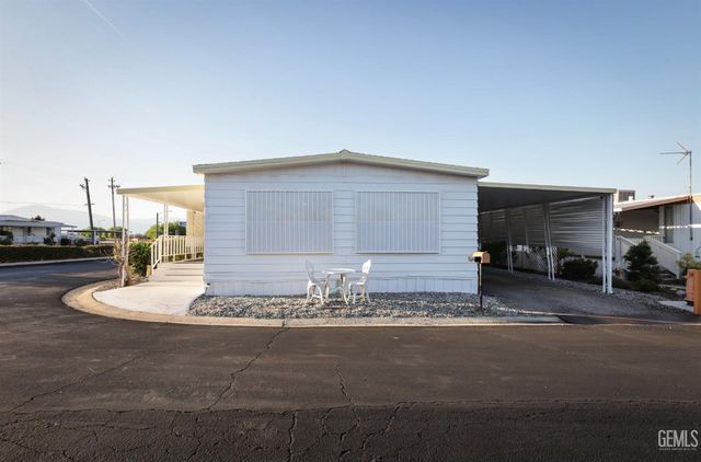 8500 Kern Canyon Road 66, Bakersfield, CA 93306