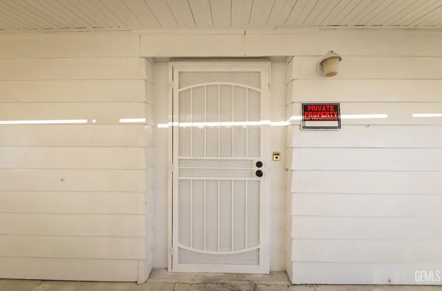 8500 Kern Canyon Road 66, Bakersfield, CA 93306