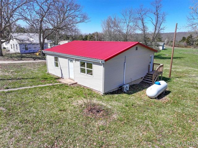 229 E HWY 8, Steelville, MO 65565