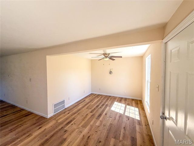 229 E HWY 8, Steelville, MO 65565