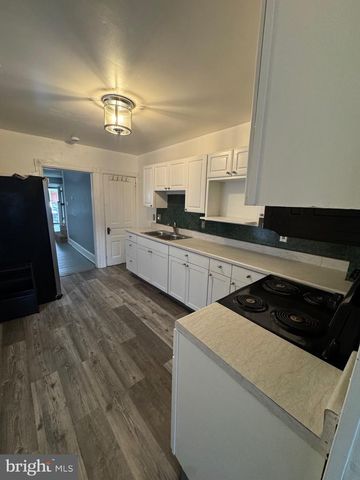 322 CHARLES ST, Coatesville, PA 19320