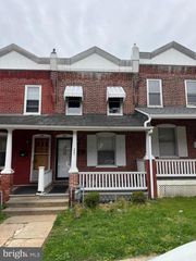 322 CHARLES ST, Coatesville, PA 19320