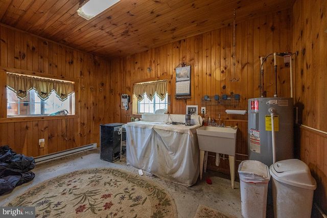 5265 BEAR HOLLOW LN, Amissville, VA 20106