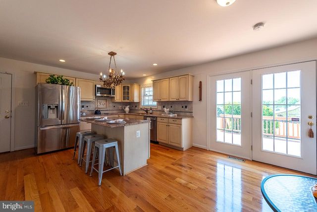 5265 BEAR HOLLOW LN, Amissville, VA 20106