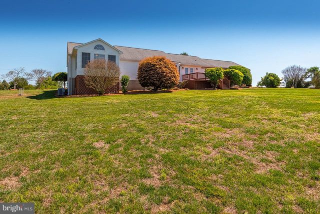 5265 BEAR HOLLOW LN, Amissville, VA 20106