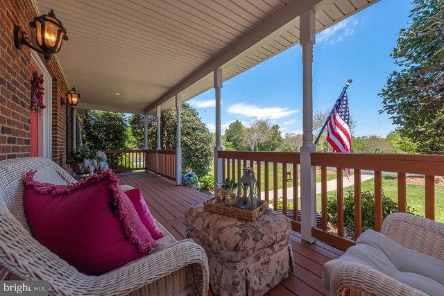 5265 BEAR HOLLOW LN, Amissville, VA 20106