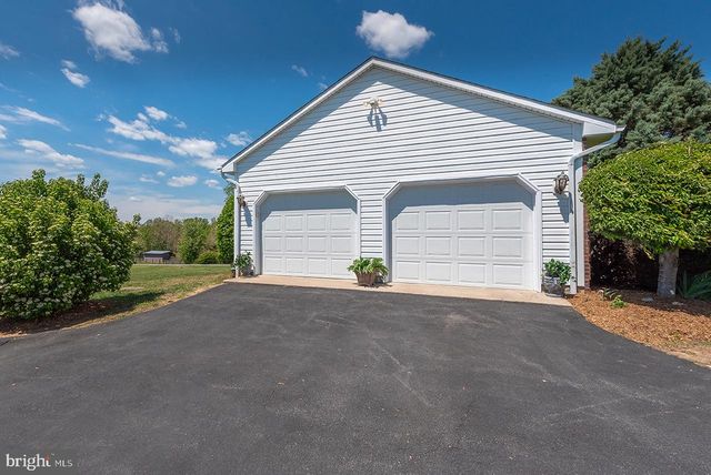 5265 BEAR HOLLOW LN, Amissville, VA 20106