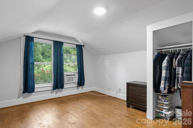 331 5th Avenue SE, Hickory, NC 28602