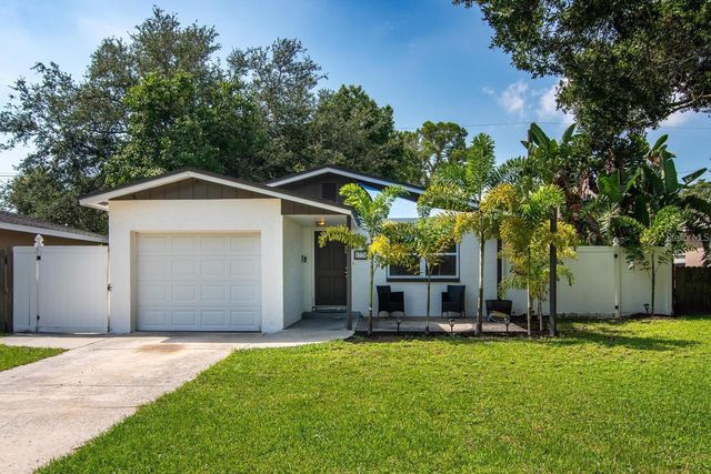 1770 NEW HAMPSHIRE AVENUE NE, St Petersburg, FL 33703