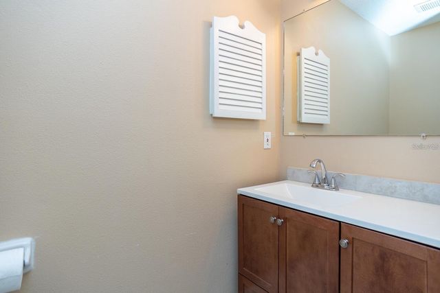 1770 NEW HAMPSHIRE AVENUE NE, St Petersburg, FL 33703