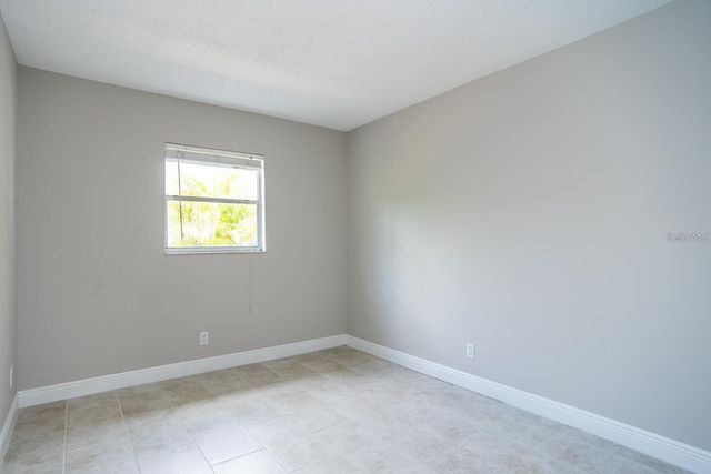 1770 NEW HAMPSHIRE AVENUE NE, St Petersburg, FL 33703