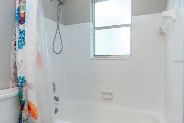 1770 NEW HAMPSHIRE AVENUE NE, St Petersburg, FL 33703