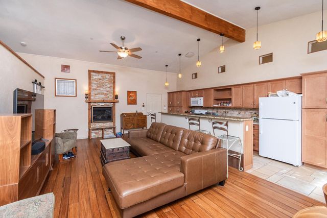 1321 G St, Marysville, CA 95901