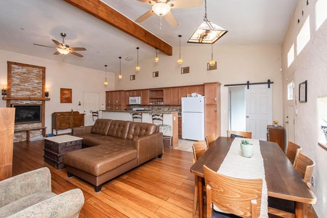 1321 G St, Marysville, CA 95901