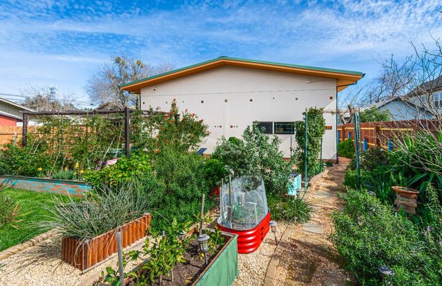 1321 G St, Marysville, CA 95901