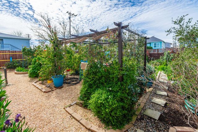 1321 G St, Marysville, CA 95901