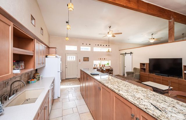 1321 G St, Marysville, CA 95901