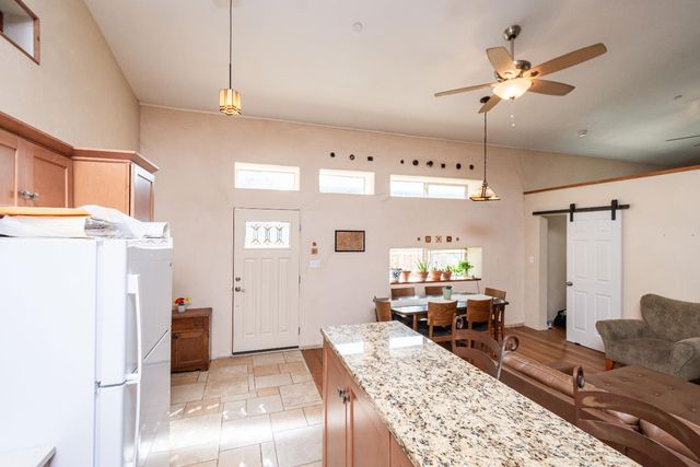 1321 G St, Marysville, CA 95901