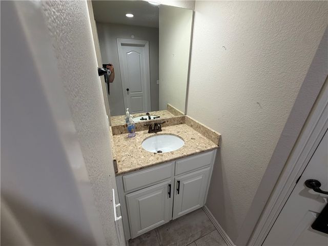 561 Rupple Road, Fayetteville, AR 72704