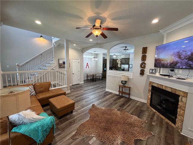 561 Rupple Road, Fayetteville, AR 72704
