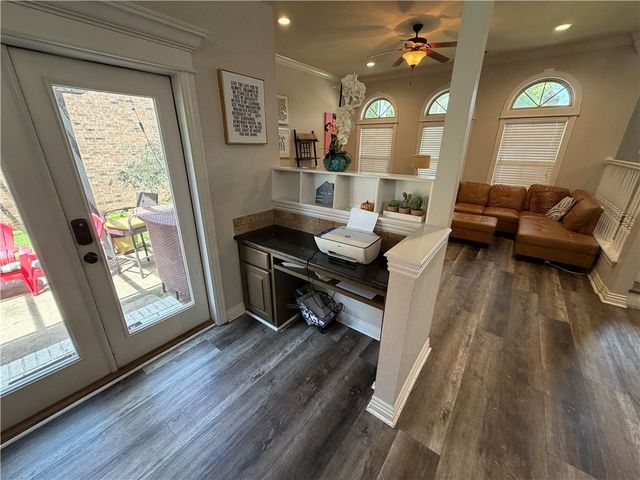 561 Rupple Road, Fayetteville, AR 72704