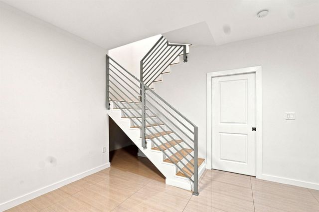 432 SE 16TH Street 432, Fort Lauderdale, FL 33316