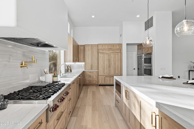 9279 E MOUNTAIN SPRING Road, Scottsdale, AZ 85255