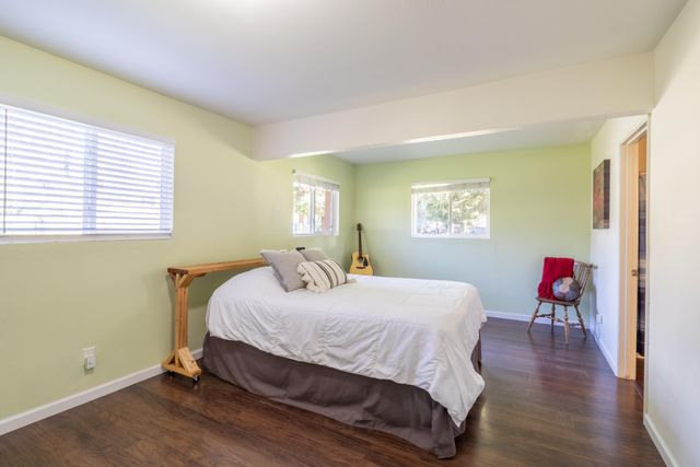 259 Laureldale Lane, Grants Pass, OR 97527