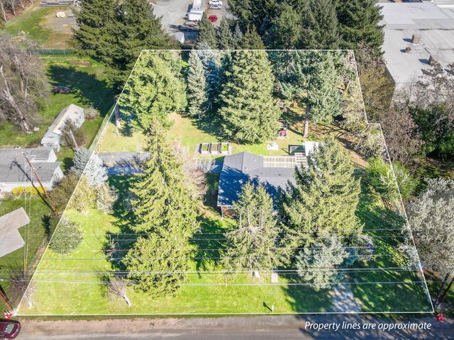 259 Laureldale Lane, Grants Pass, OR 97527