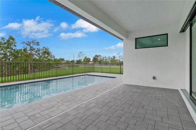 1920 NE 42nd TER, Cape Coral, FL 33909
