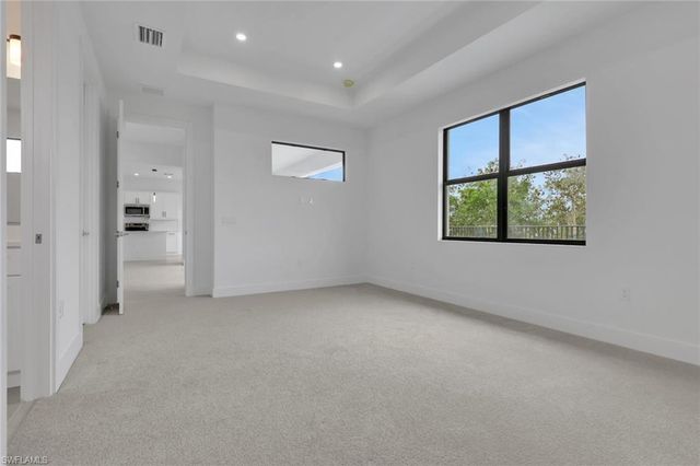 1920 NE 42nd TER, Cape Coral, FL 33909