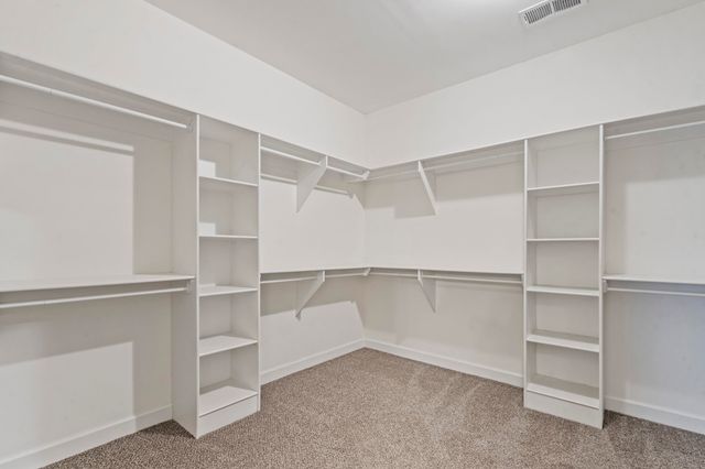 425 CAMBRIDGE CV, Oakland, TN 38060