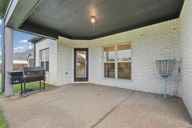 425 CAMBRIDGE CV, Oakland, TN 38060