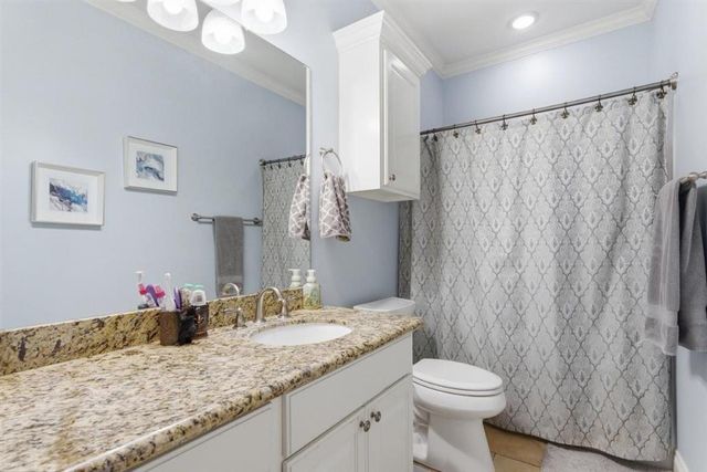 1056 Richmond Circle, Lake Charles, LA 70605