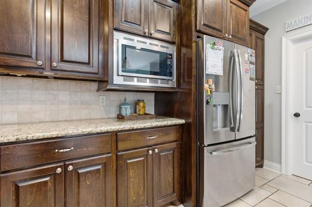 1056 Richmond Circle, Lake Charles, LA 70605