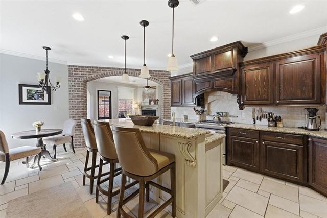 1056 Richmond Circle, Lake Charles, LA 70605