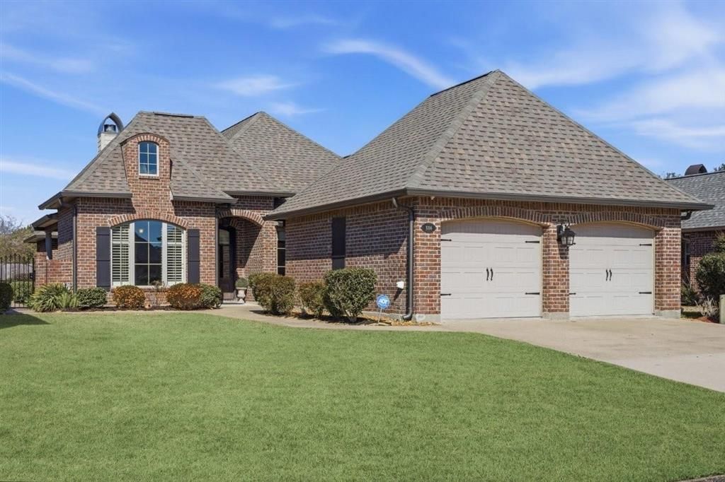 1056 Richmond Circle, Lake Charles, LA 70605