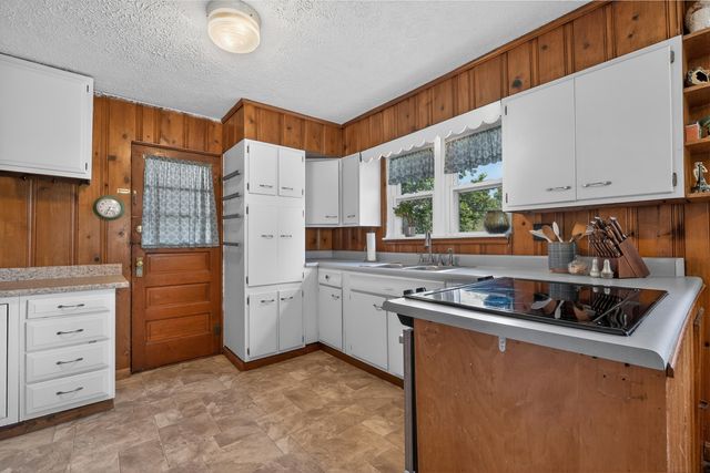 118 Cynthiana Street, Williamstown, KY 41097