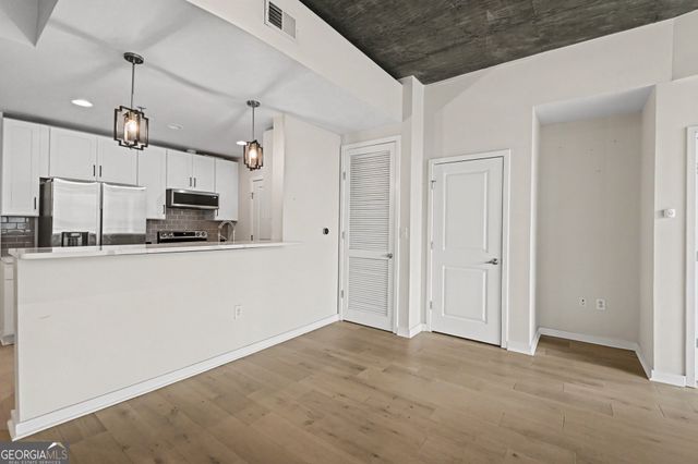 3324 Peachtree Road NE 905, Atlanta, GA 30326