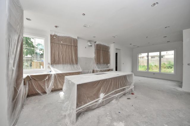 1731 Benbow Way, Houston, TX 77080