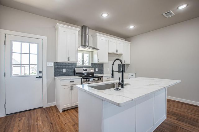 124 Brookview Drive, Bridgeport, TX 76458