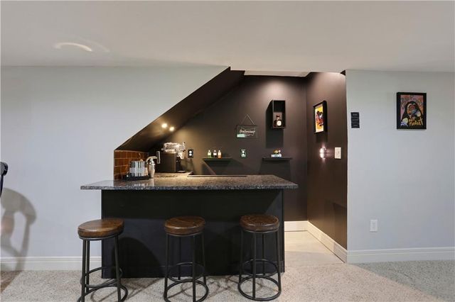 483 S 137th Place, Bonner Springs, KS 66012