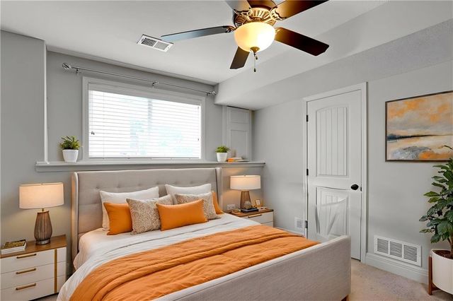 483 S 137th Place, Bonner Springs, KS 66012