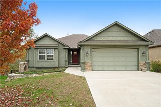 483 S 137th Place, Bonner Springs, KS 66012