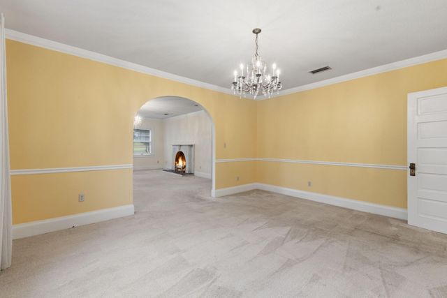 1900 Ridgeway Ln., Hattiesburg, MS 39401