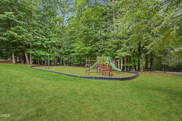 5517 N Hawthorne Way, Raleigh, NC 27613
