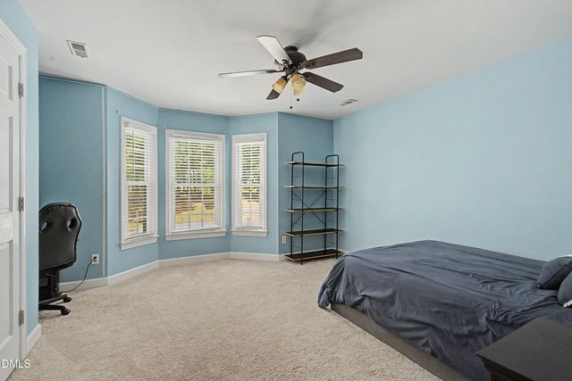 5517 N Hawthorne Way, Raleigh, NC 27613