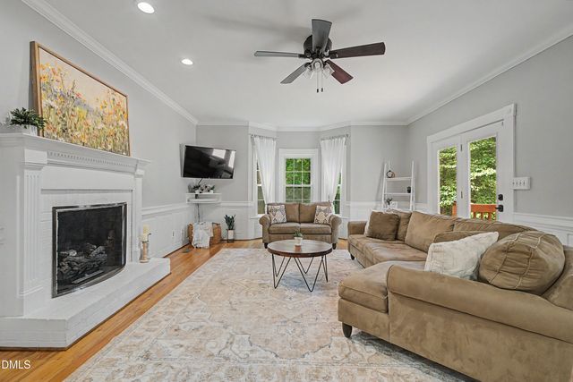 5517 N Hawthorne Way, Raleigh, NC 27613