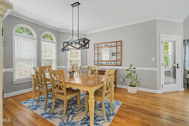 5517 N Hawthorne Way, Raleigh, NC 27613